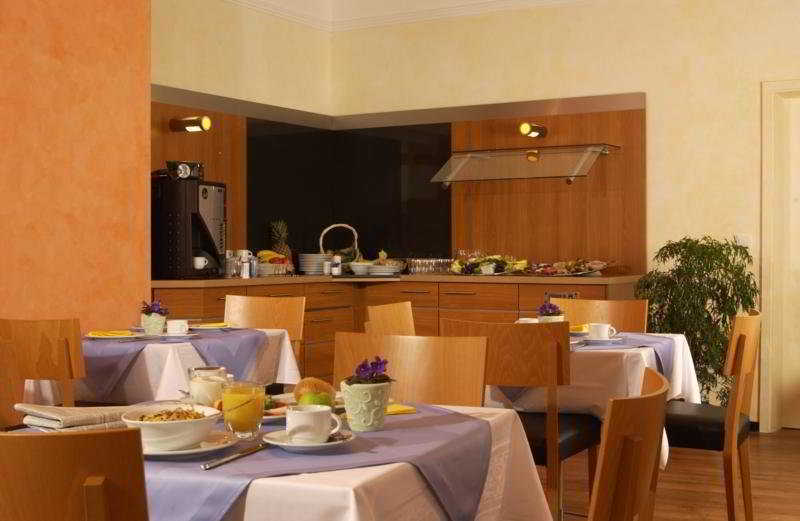 Senator Hotel Франкфурт-на-Майне Экстерьер фото