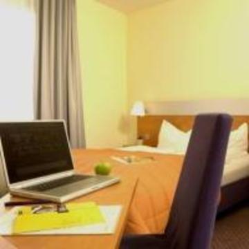 Senator Hotel Франкфурт-на-Майне Экстерьер фото